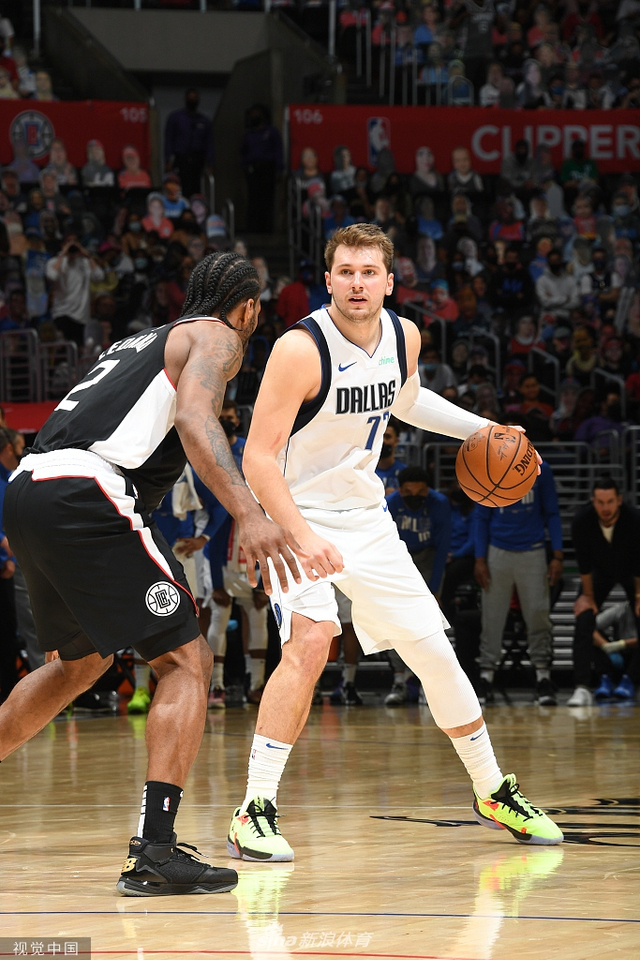 捏了一把汗 捏了一把汗