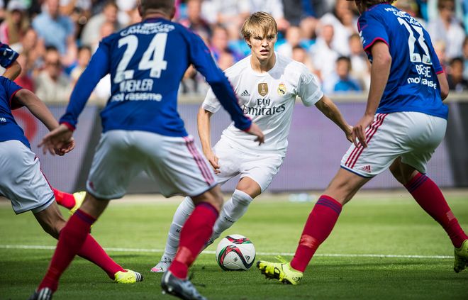 出于职业伦 出于职业伦